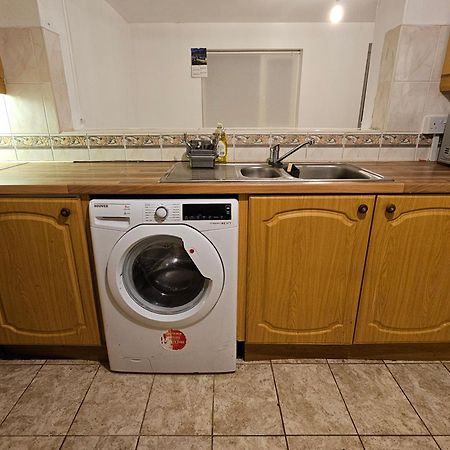 Spacious Single Room Nottingham Exterior photo